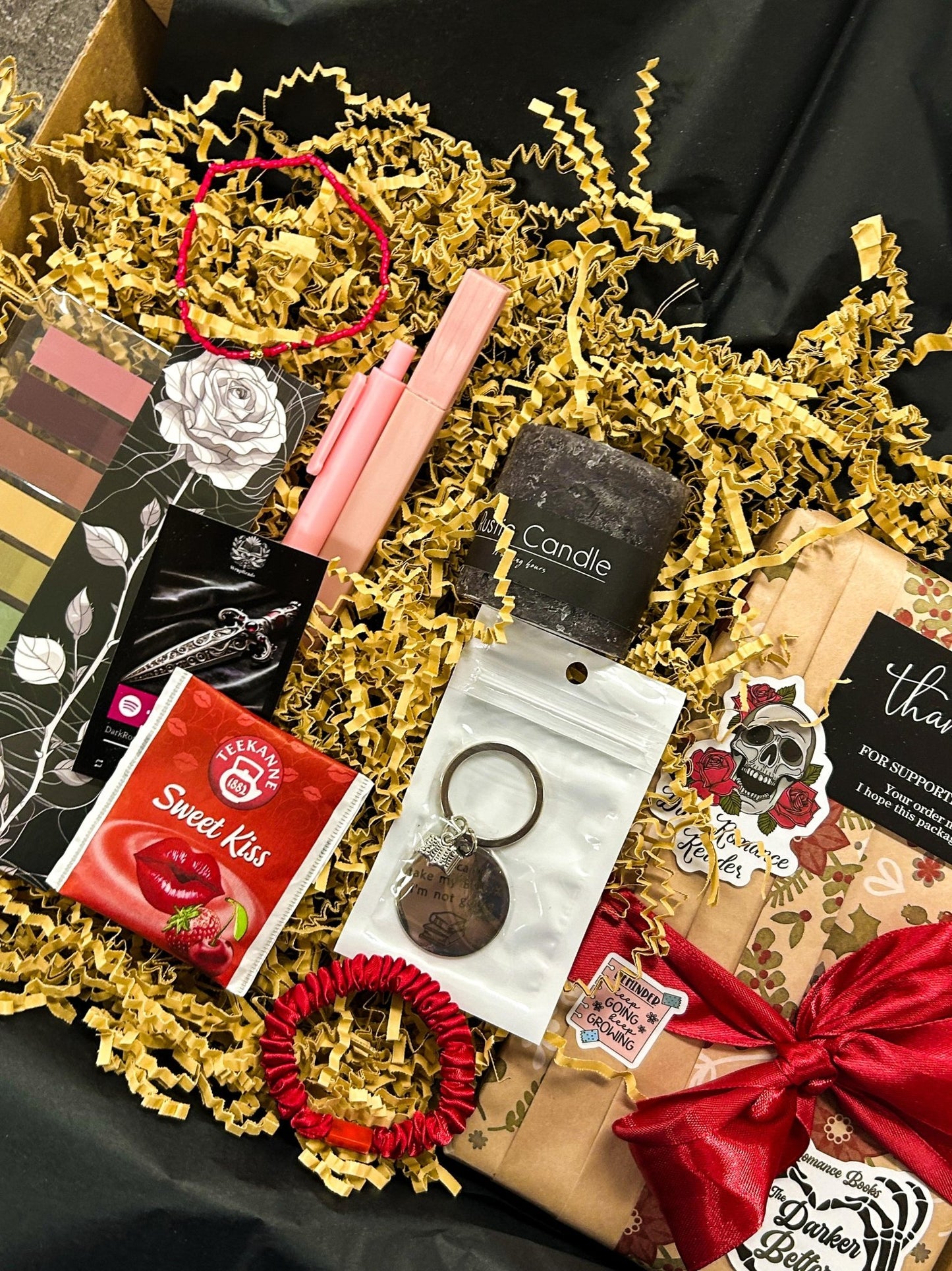 Dark Romance Blind Book Box 🖤🌪️